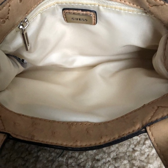 Mini Guess Purse - Picture 7 of 7